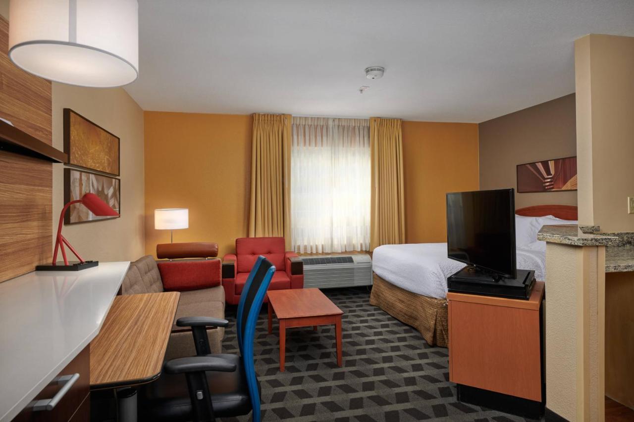 Mainstay Suites Tampa Moffitt-Usf Temple Terrace Ngoại thất bức ảnh