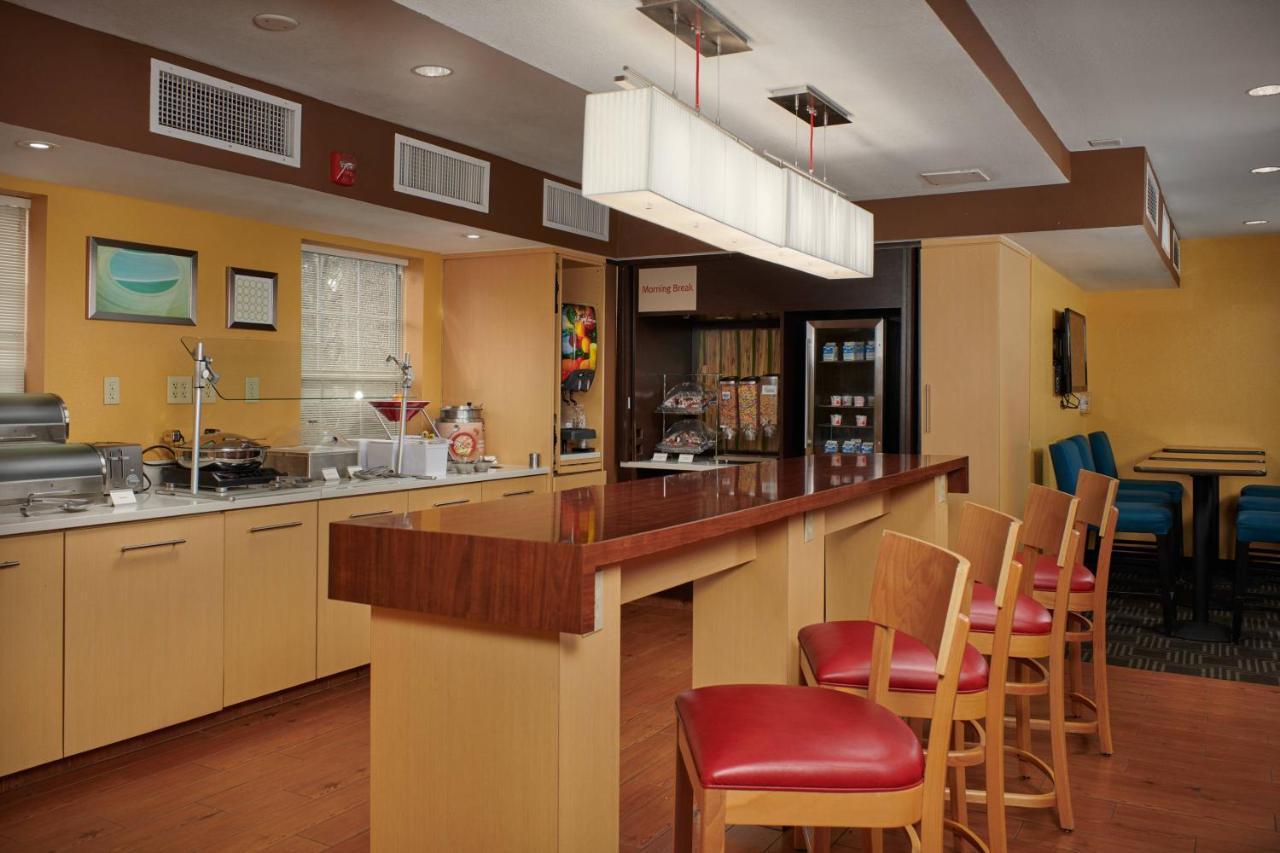 Mainstay Suites Tampa Moffitt-Usf Temple Terrace Ngoại thất bức ảnh