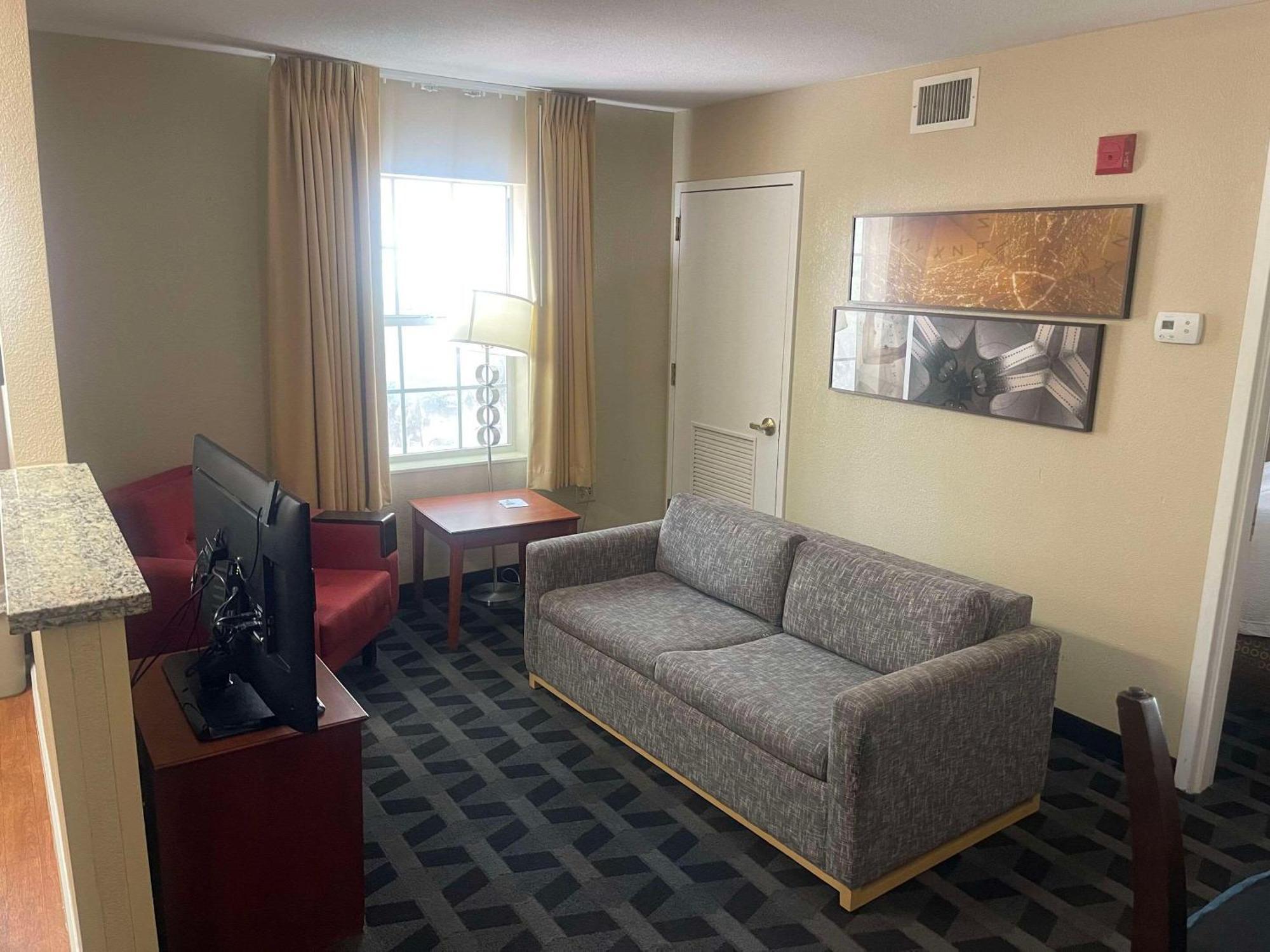 Mainstay Suites Tampa Moffitt-Usf Temple Terrace Ngoại thất bức ảnh